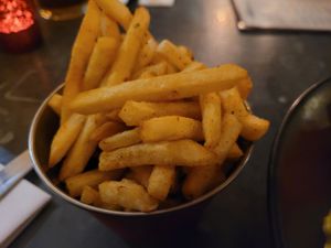 Seasoned Fries at Dylan's in Menai Bridge
