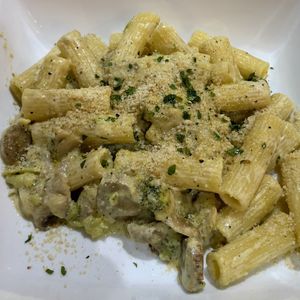 Penne Quattro Formaggi e Porcini at Sora Lella Roman Vegan Restaurant in Edinburgh