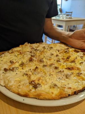 Pizza Carbonara at Sora Lella Roman Vegan Restaurant in Edinburgh