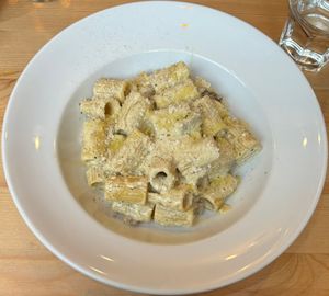 Mezze Maniche alla Carbonara at Sora Lella Roman Vegan Restaurant in Edinburgh