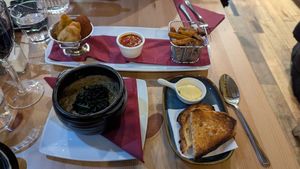 Christmas menu at Sora Lella Roman Vegan Restaurant in Edinburgh