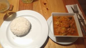 Baked beans and vegetables with rice at Lan's Pizzeria in Sao Miguel