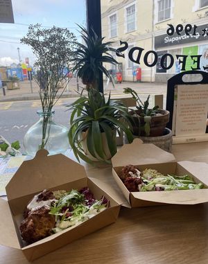 Amazing vegan onion Bhahji box! From the natural store deli downstairs👌🏻 #Veganuary at The Natural Store in Falmouth