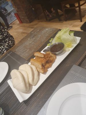 Taster menu: crispy 'pork' bao buns at Ruyi Vegetarian House  in Manchester