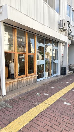 Front  at ANY B&B + Coffee in Nara