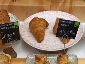 vegan croissant 1,45€ at Veritas Girona in Girona