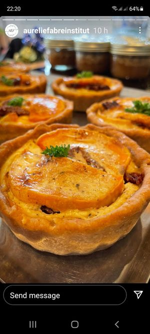 Mini vegetable tarts #Veganuary at Gopal - temporarily closed in Tours