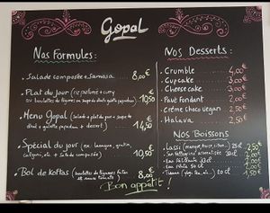 Plenty of healthy options at very reasonable prices  at Gopal - temporarily closed in Tours