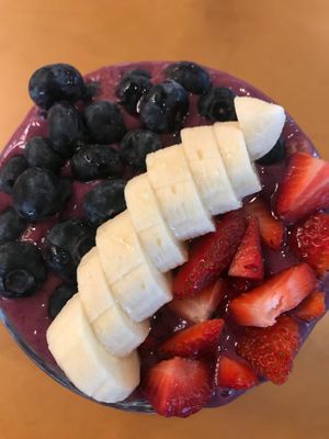 Smoothie bowl at Nice Sprout in Houston