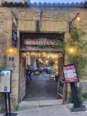  at La Chèvre et Le Chou in Sarlat-la-caneda