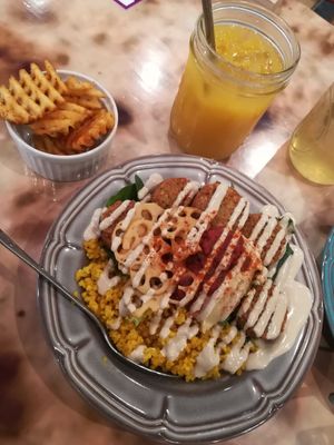 Rice plate at Falafel Brothers - Shibuya in Tokyo