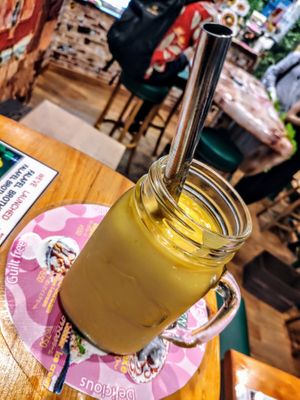 Hummuthie at Falafel Brothers - Shibuya in Tokyo