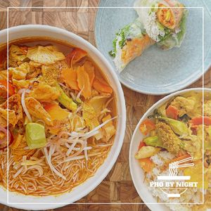 1) Vegan Vermicelli in Spicy Lemongrass Soup
2) Vegetarian Summer Rolls
3) Vegan Tofu Curry on Jasmine Rice
 at Pho By Night Ottawa in Ottawa