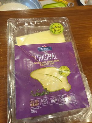 The cheeze they use- melts good, really tasty at Bootlegger in Phuket