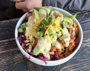 Burrito bowl at beets&roots - Dorotheenstraße in Berlin
