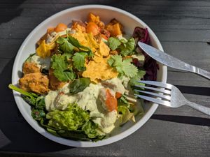  at beets&roots - Dorotheenstraße in Berlin