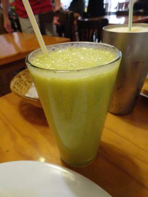 Fresh juice at Juicy Jones - Hospital in Barcelona