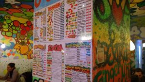 Super neat menu at Juicy Jones - Hospital in Barcelona