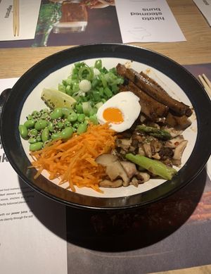 avant gard'n with barbecue-glazed seitan and a vegan ‘egg at LHR - Wagamama - T3 in West London