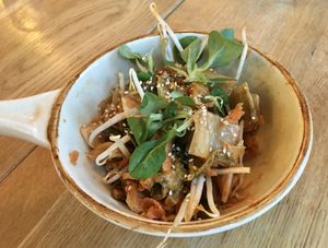 Sałatka a la kimchi  at Zjesc in Warsaw