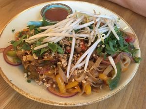 Pad Thai  at Zjesc in Warsaw