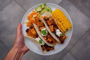 Pulled jackfruit taco’s  at Mañana Nijmegen in Nijmegen