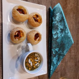  at Mangal's Kitchen GmbH in Hannover