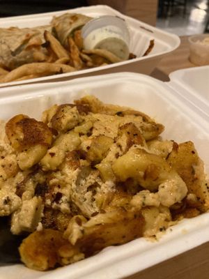 mac and yease at Plum Bistro in Seattle