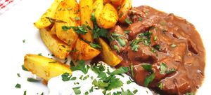 Vlaamse seitanstoverij (homemade seitanstukjes) at Change All Vegan - Food Truck in Lier