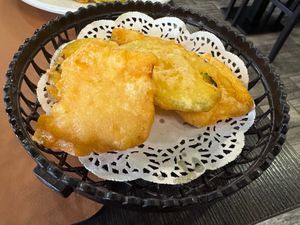 Vegetable tempura at Lucky Sushi in Civitavecchia