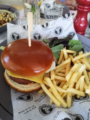 beyond burger at Estrella in Paphos