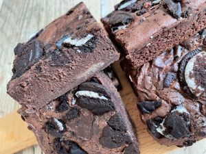 Cookies & Cream Brownie (Ve) at Love Brew Scarborough in Scarborough