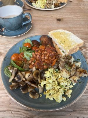 Vegan breakfast at Love Brew Scarborough in Scarborough