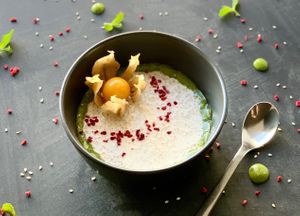 breakfast - quinoa with peanut butter and seasonal topping at Rabbit Run - Maybe closed in St Petersburg