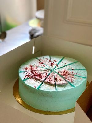 “open space” cake at Rabbit Run - Maybe closed in St Petersburg