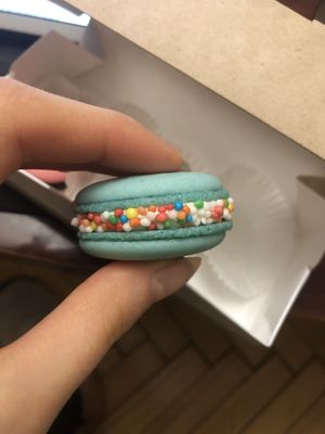 Vegan macarons ❤️ at Rabbit Run - Maybe closed in St Petersburg