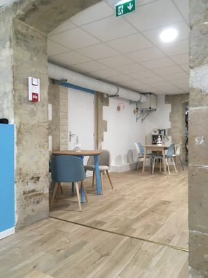 Inside  at Wash'Up Café Laverie Cosy in Paris