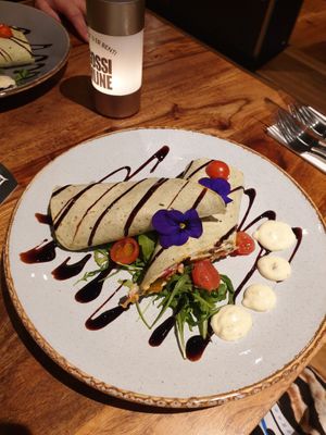 "chicken" wraps at Gossimijne in Venray