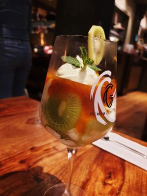 Tropical dessert with kiwi mousse at Gossimijne in Venray