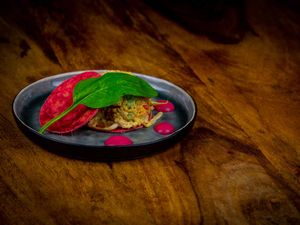 Beetroot wrap | Stuffed with quinoa and fresh vegetables  at Gossimijne in Uden