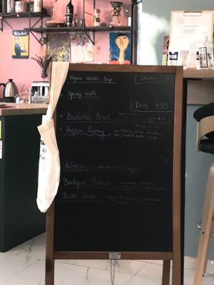 Some vegan options  at Bonjour in Tivat