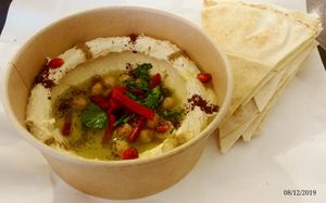 Hummus at Maha in Brussels