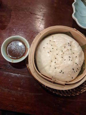 Tapas 9, Banh Bao Nhân Rau (5,00€) - 4/5. at Top Tep - Modern Vietnamese Kitchen & Bar in Berlin