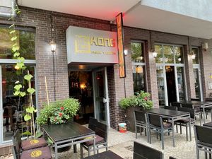 outside at Top Tep - Modern Vietnamese Kitchen & Bar in Berlin