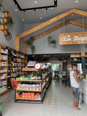 Many good products   at Skin Shape in Campos Dos Goytacazes