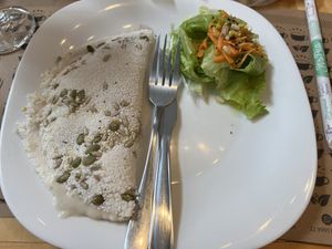 Tapioca with vegan cheese and tomatoes  at Skin Shape in Campos Dos Goytacazes