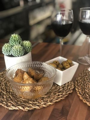 Oven baked garlic potatoes at Calma Cafe in Gran Canaria