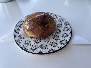 Vegan cinnamon bun  at Calma Cafe in Gran Canaria