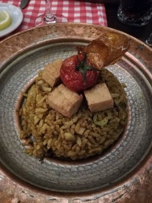 Curry bowl at Galata Lily in Istanbul