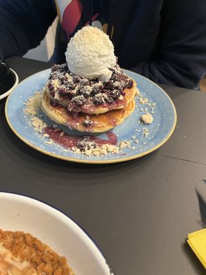 Blueberry cream cheese pancakes   at Seven Sundays in Dusseldorf